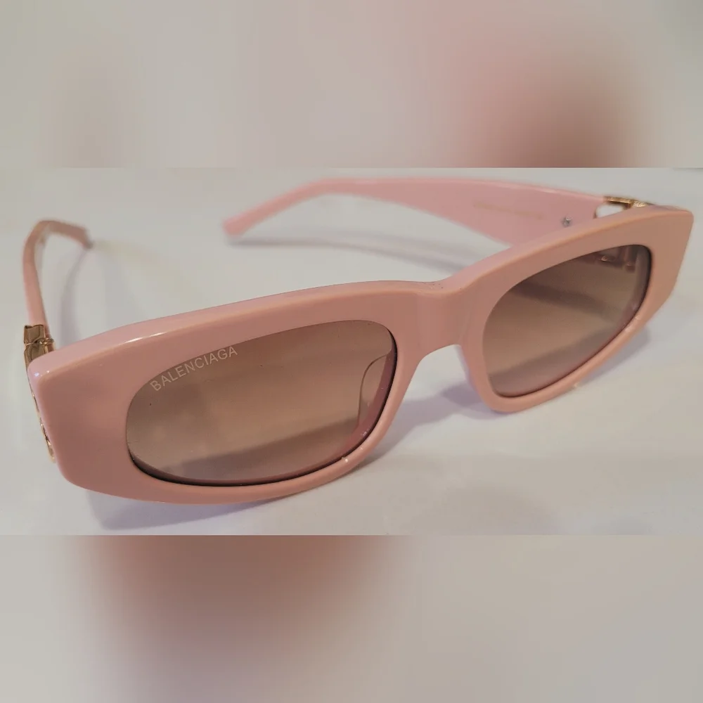 Balenciaga Blush Pink Sunglasses - Picture 4 of 4